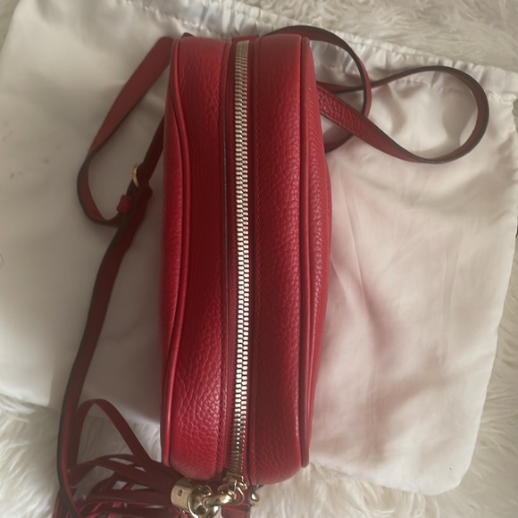 Gucci Red Soho Crossbody Bag - Picture 8 of 17